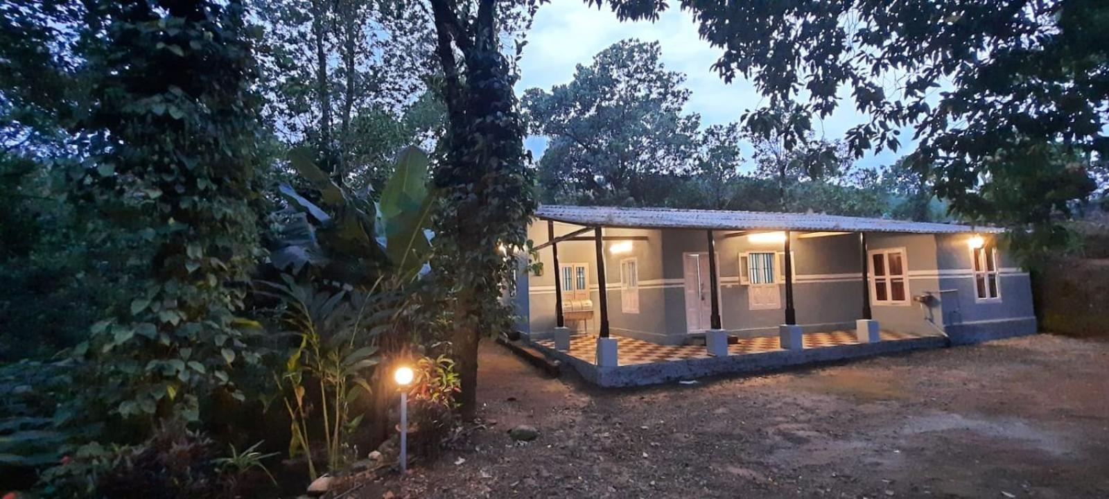 Tharayil Farm Stay Вагамон Экстерьер фото