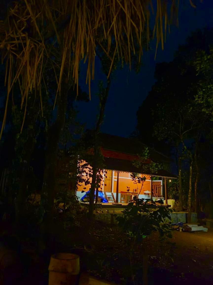 Tharayil Farm Stay Вагамон Экстерьер фото